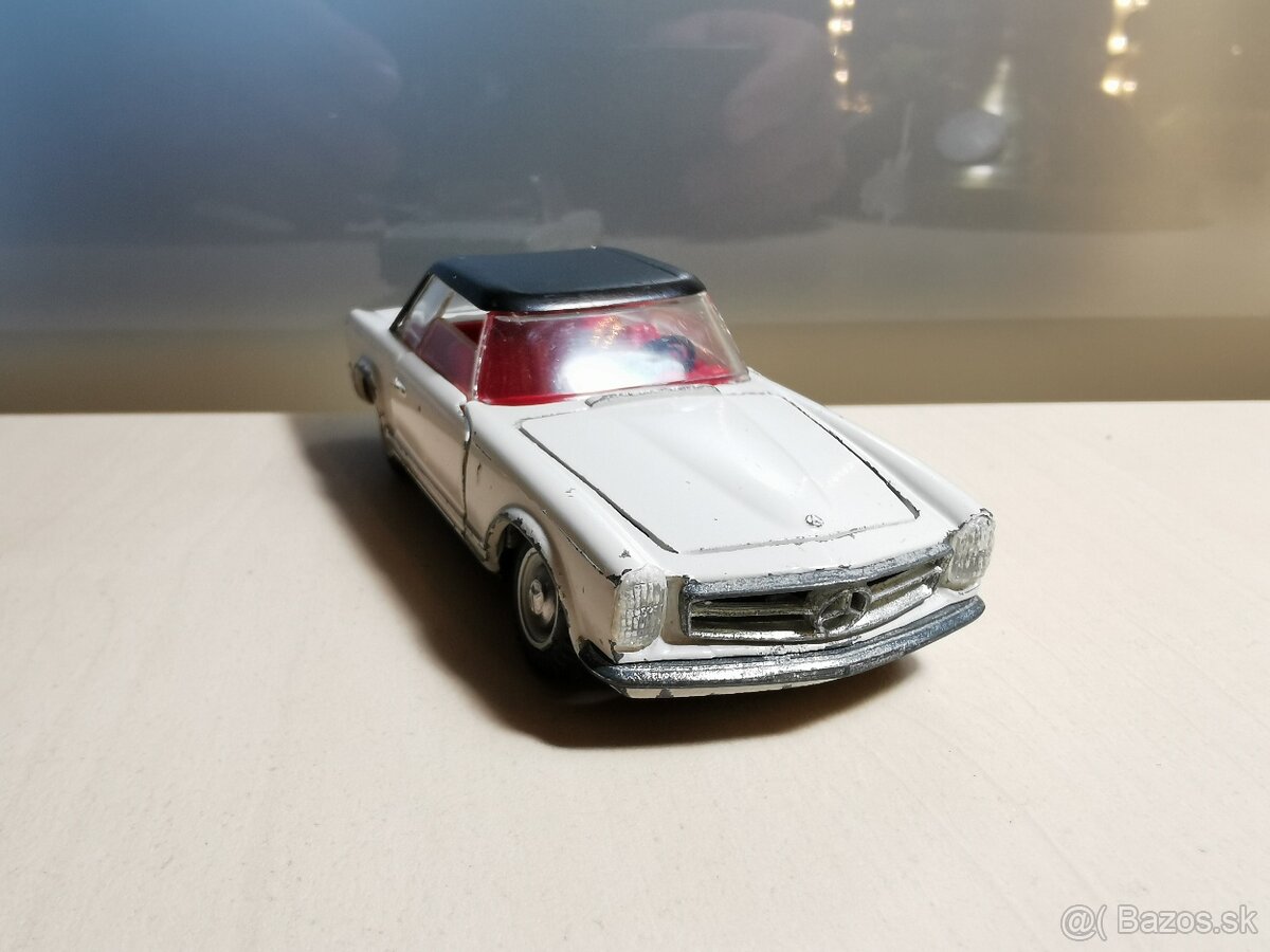 Tekno denmark Mercedes 280 - 3