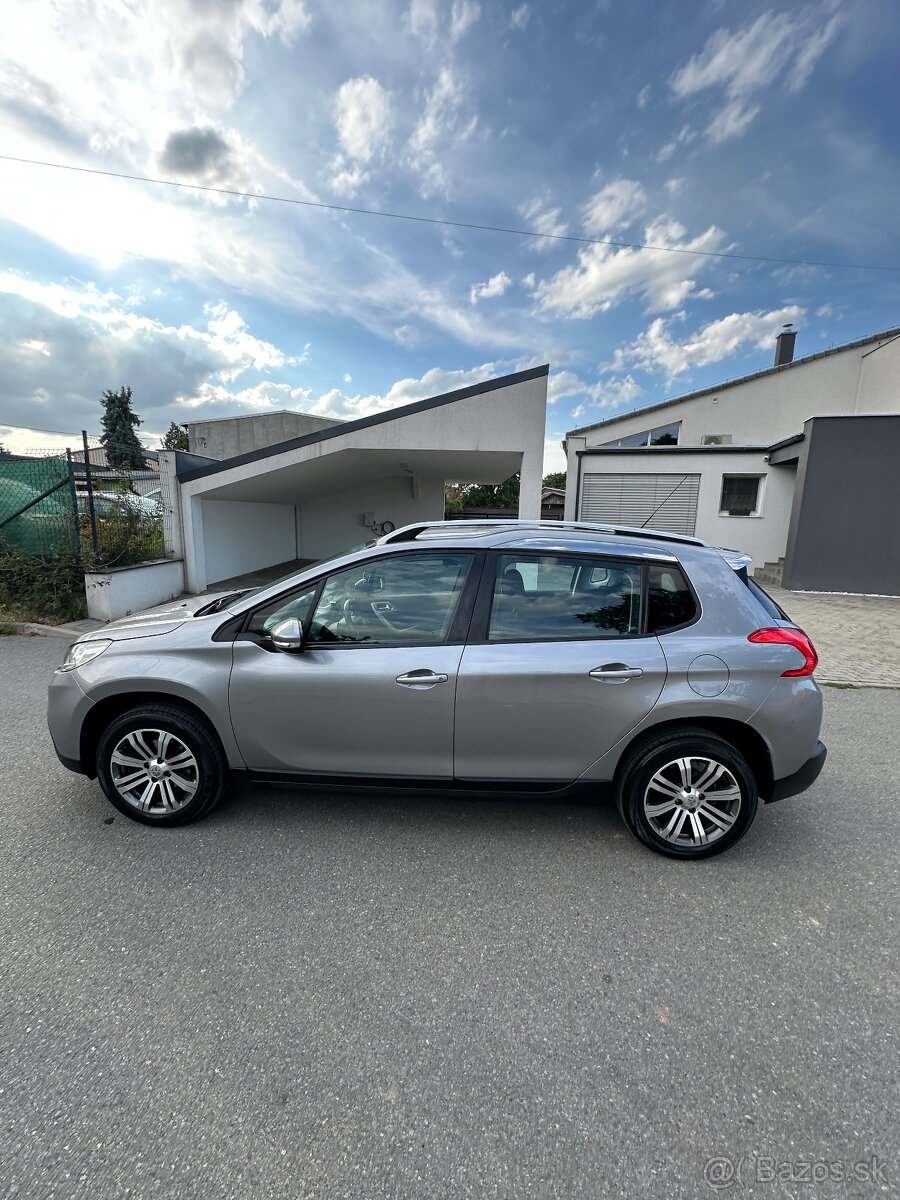 Peugeot 2008 - 3
