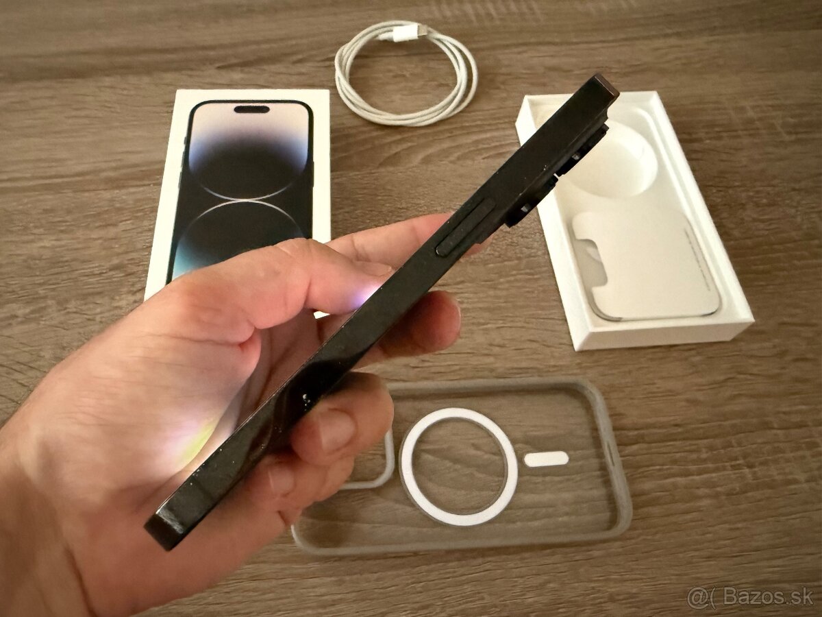 iPhone 14 Pro - 3