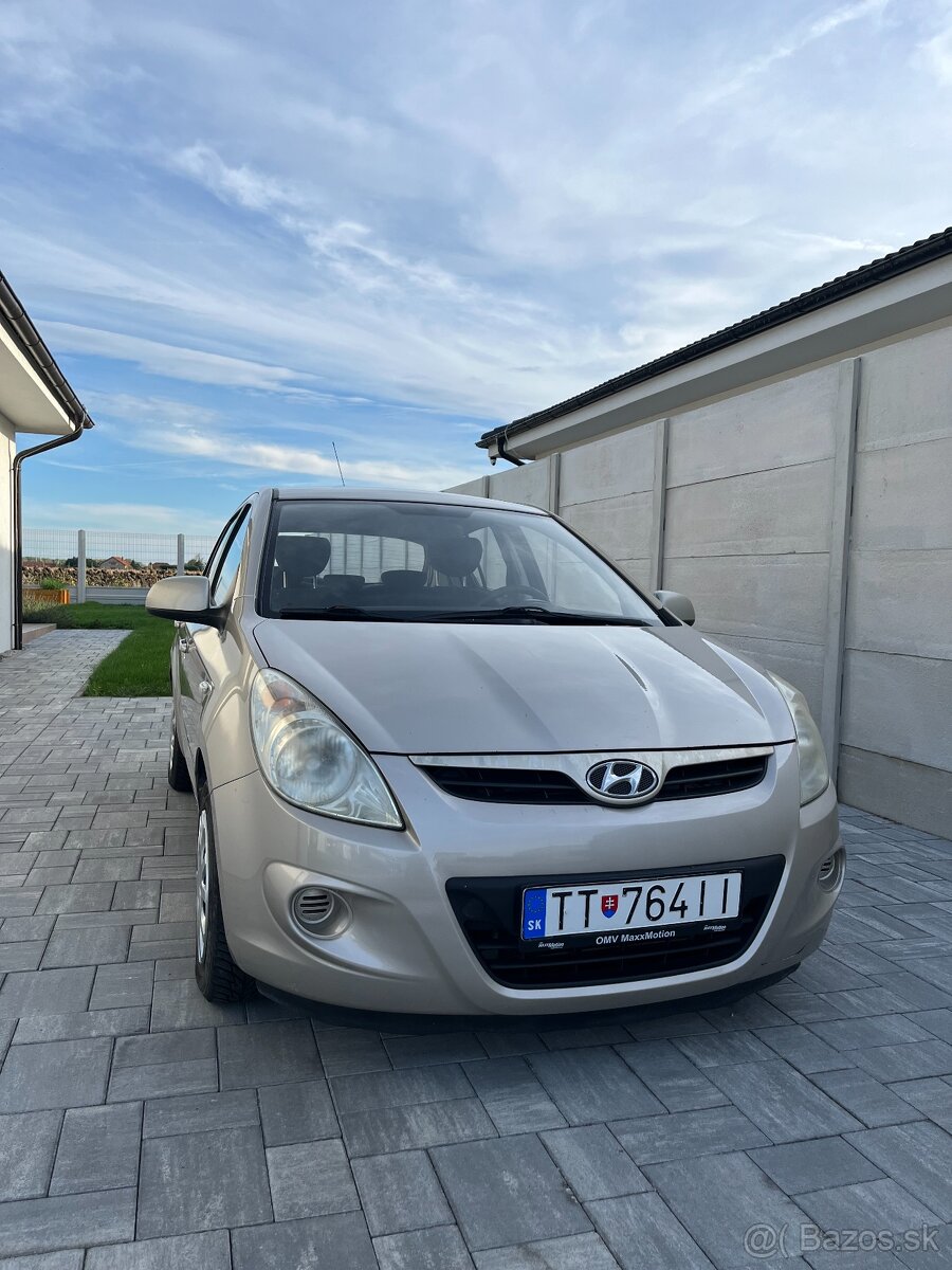 Hyundai i20, 1.2 benzín, r.v. 2011 - 3