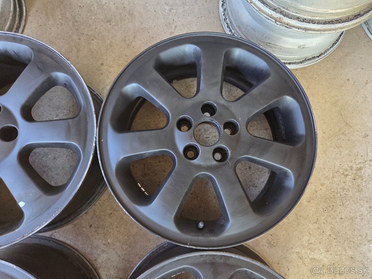 5x100 R16 Laurin a Klement - 3