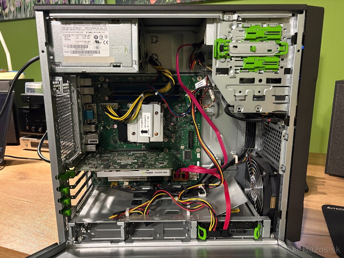 Fujitsu W410, i5, 8GB RAM, NVIDIA Quadro 2000 - 3