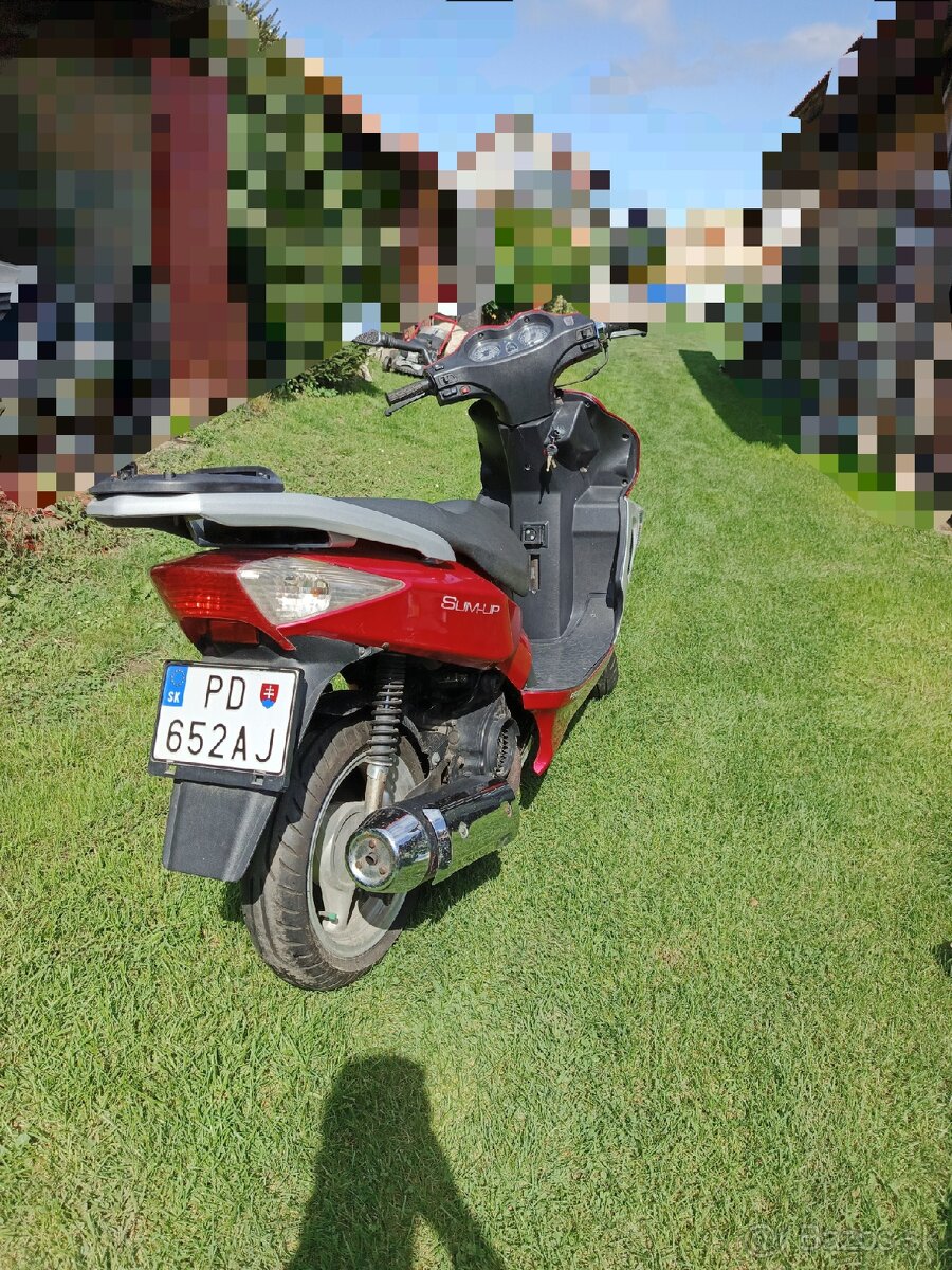 Peugeot skúter 125 Sum-up - 3