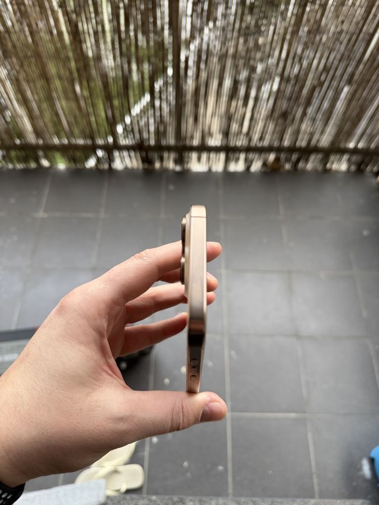 iPhone 16 Pro Max 256 gb - 3