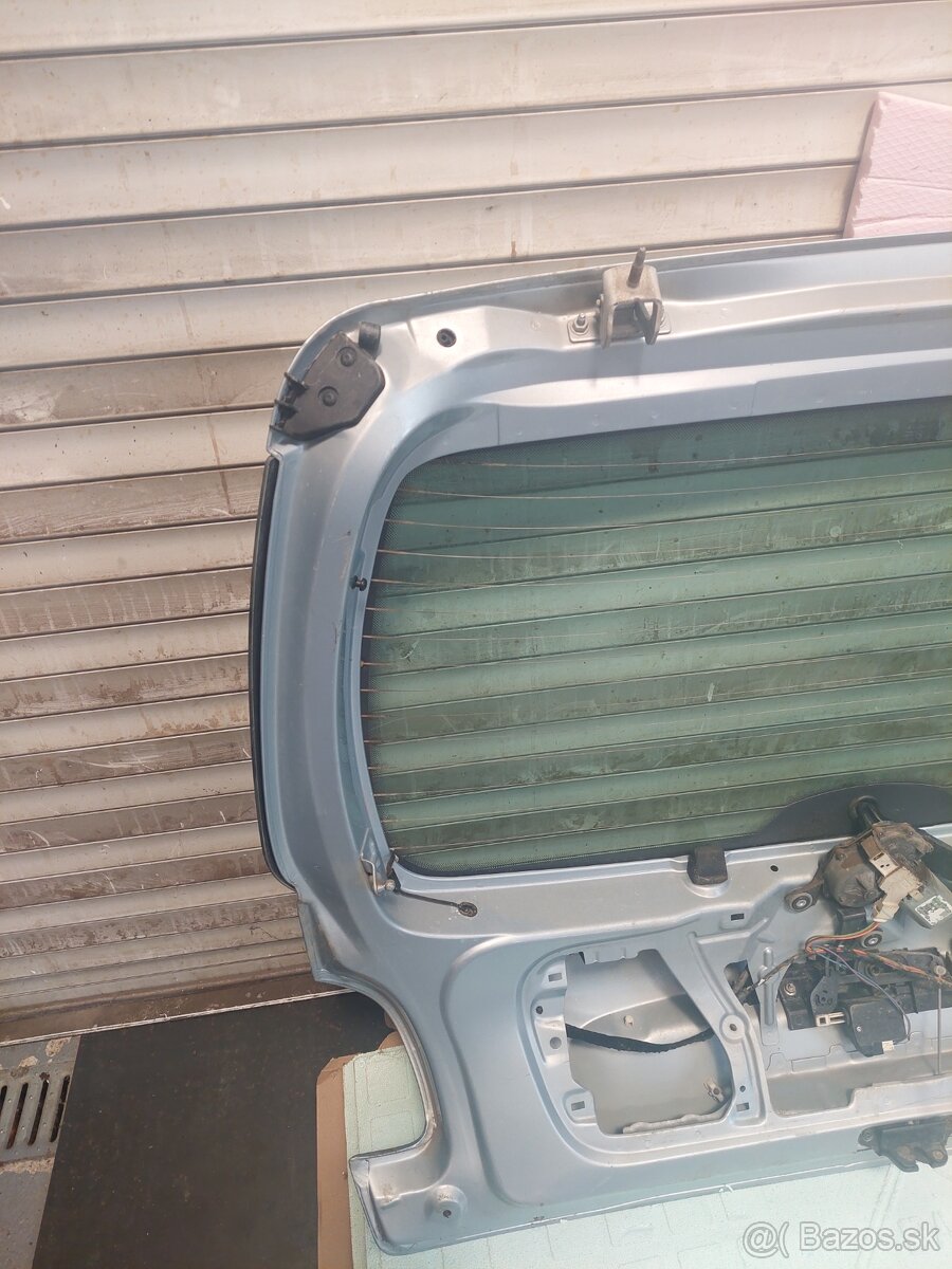 PEUGEOT 206 Kufor,Zadné dvere - 3