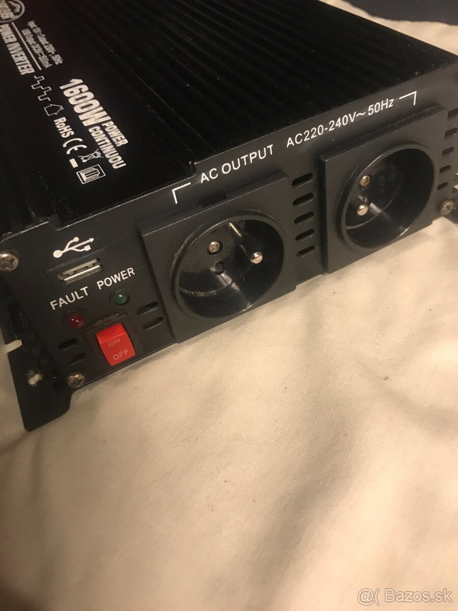 Predám používaný menič napätia do auta - 3