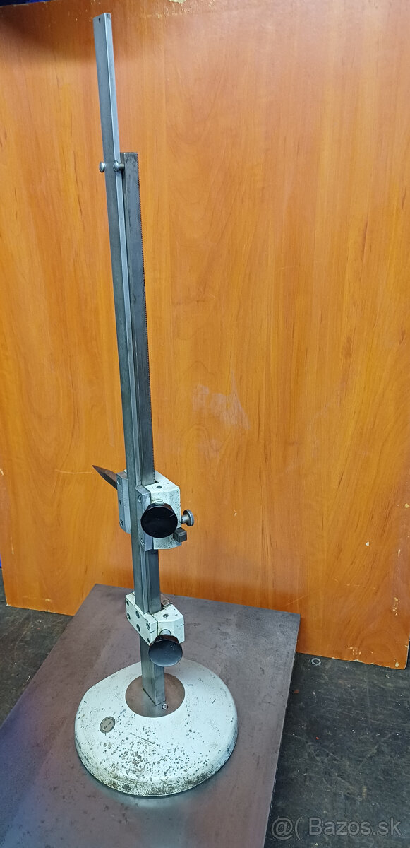 Liatinová primerná doska a výškomer - 3