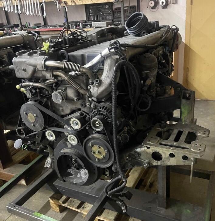 Prodam motor MAN D2676LOH24 - 3