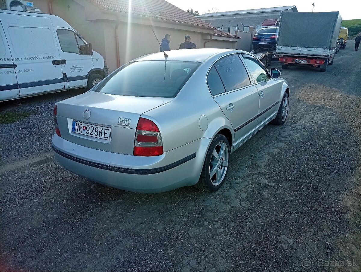 Škoda superb - 3