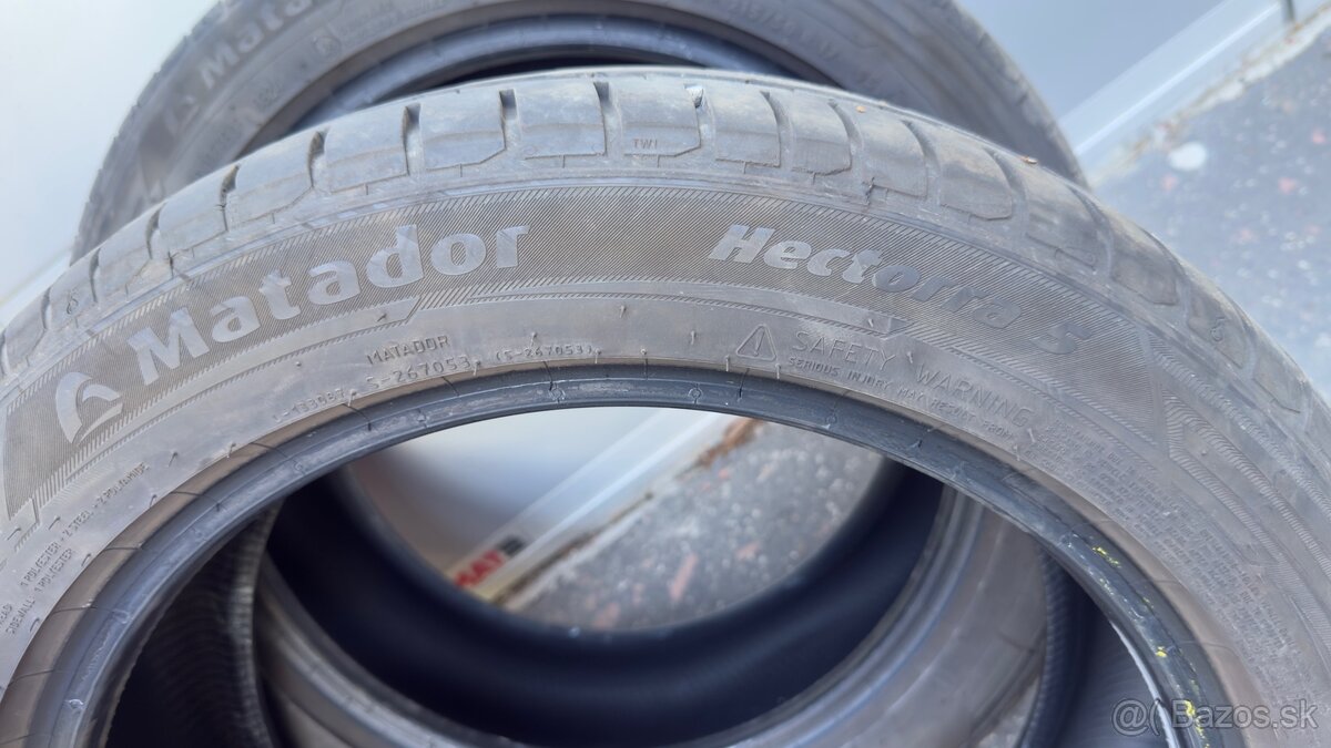215/50 R17 - 3