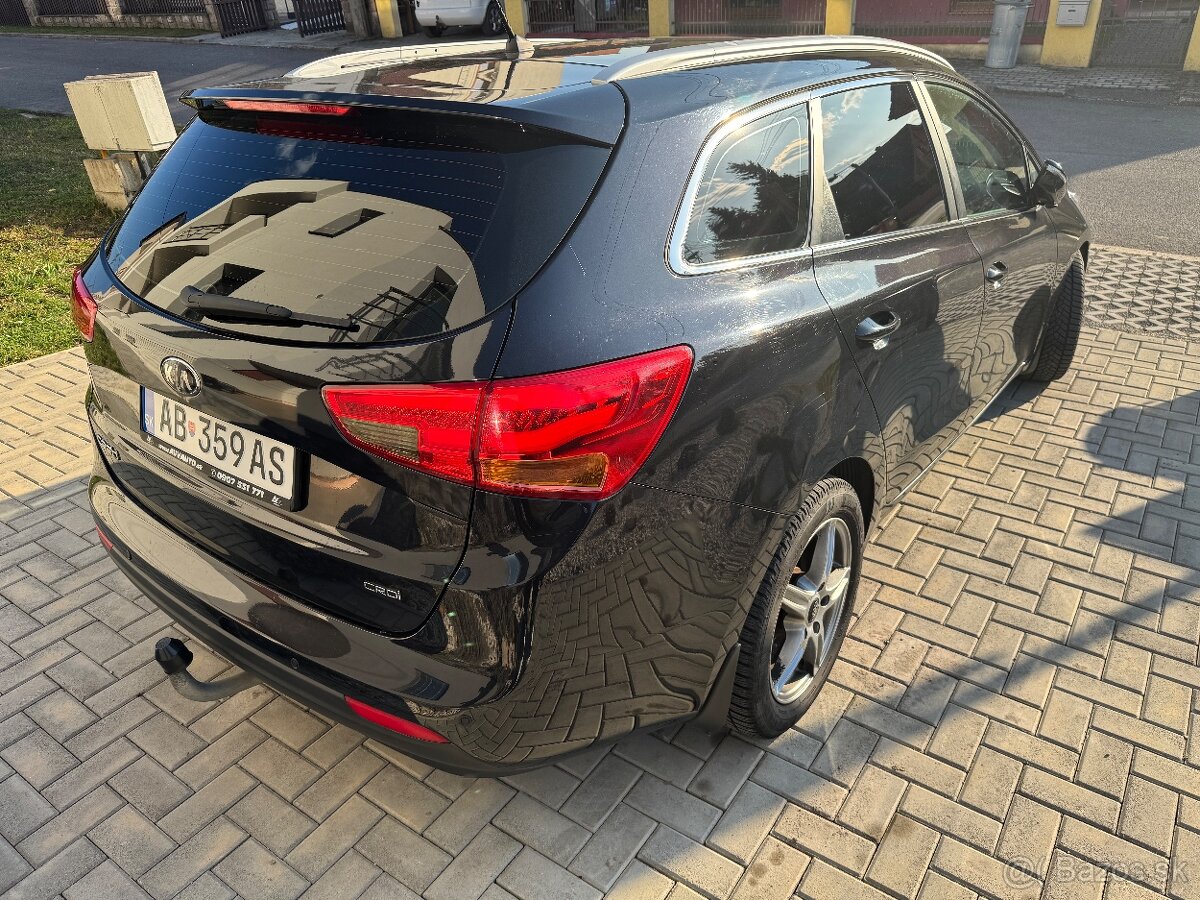 KIA Ceed 1.6CRDi 2013 - 3