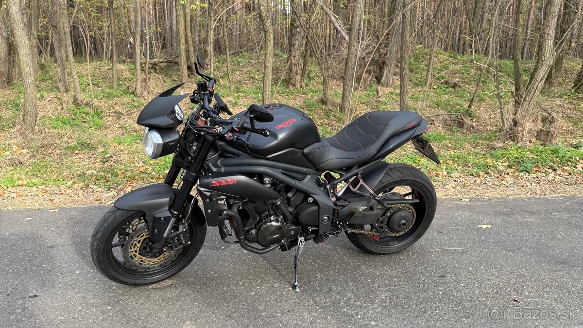 Triumph Speed Triple 1050 - 3