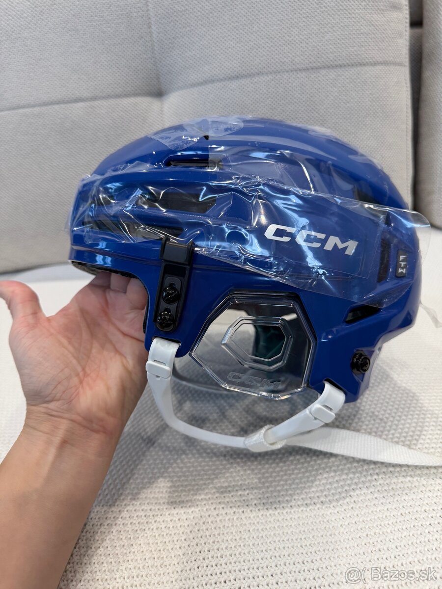 Ccm prilba 120€ veľkosť s/xs - 3