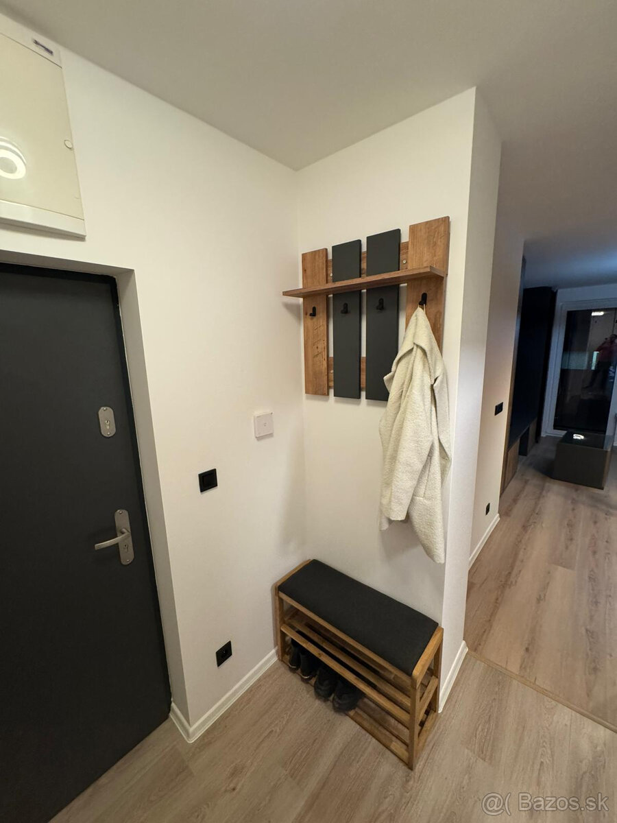 Prenajmem 1-izbový byt v Dúbravke - 3