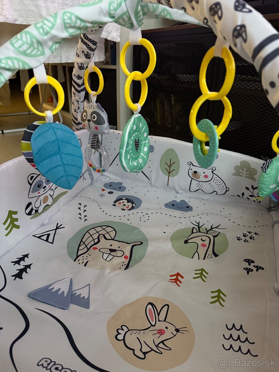 Podložka na hranie s hrazdou - 3