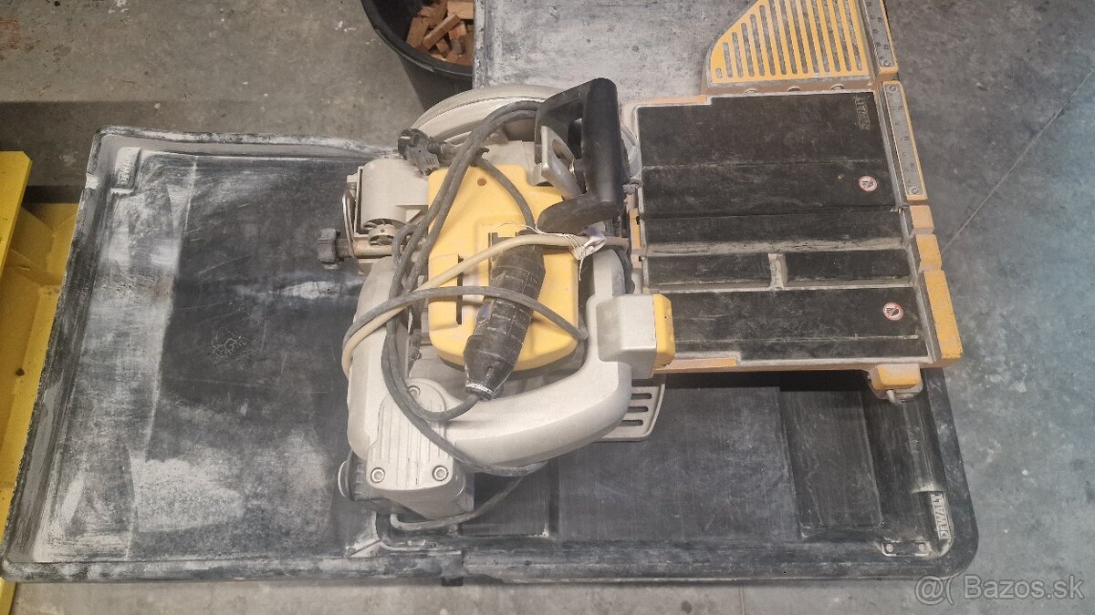 Rezačka na dlažbu Dewalt - 3