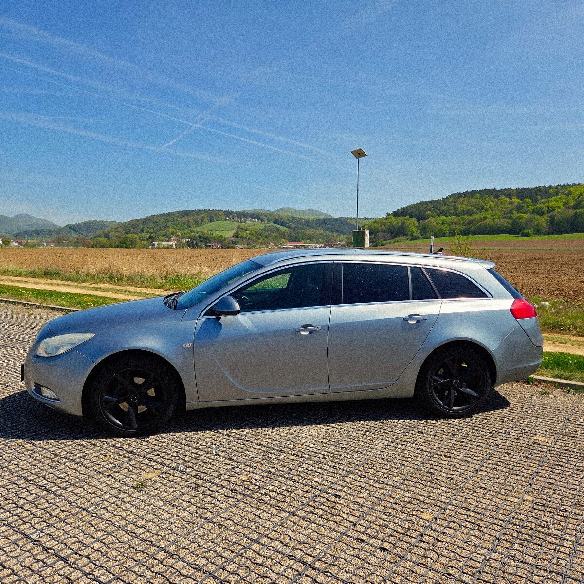 Opel Insignia 2010 - 3
