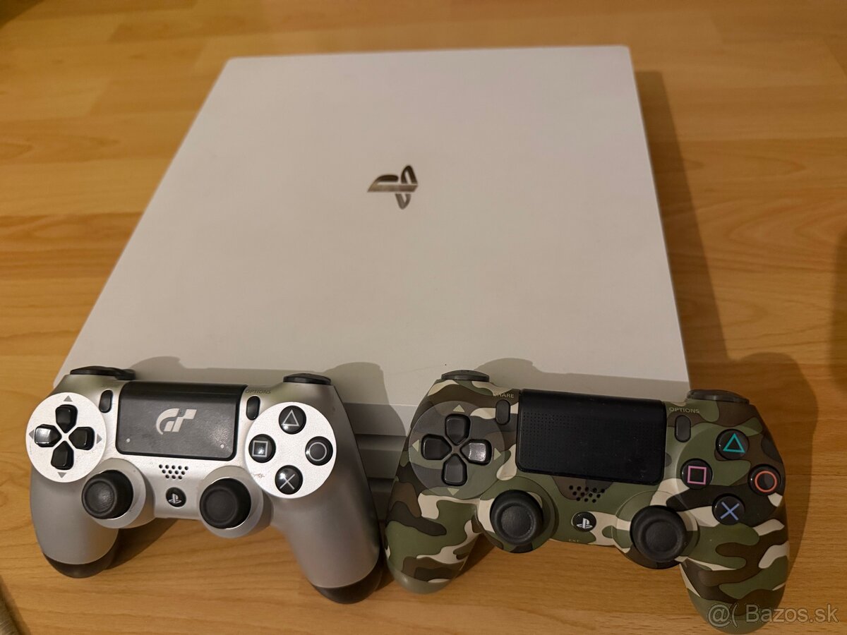 Playstation 4 pro 1TB + 2 ovládače + hry - 3