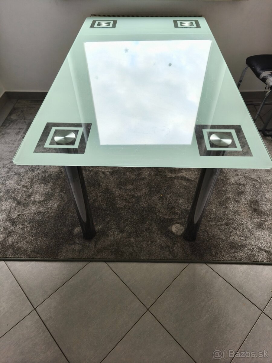 Predam jedalensky stol - 3