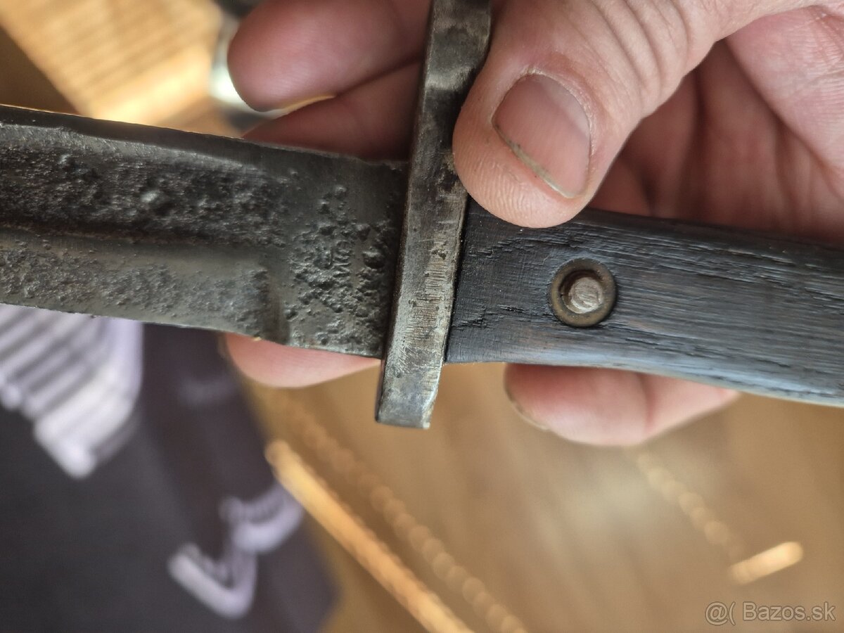 Bodák Mannlicher 1890
- 3