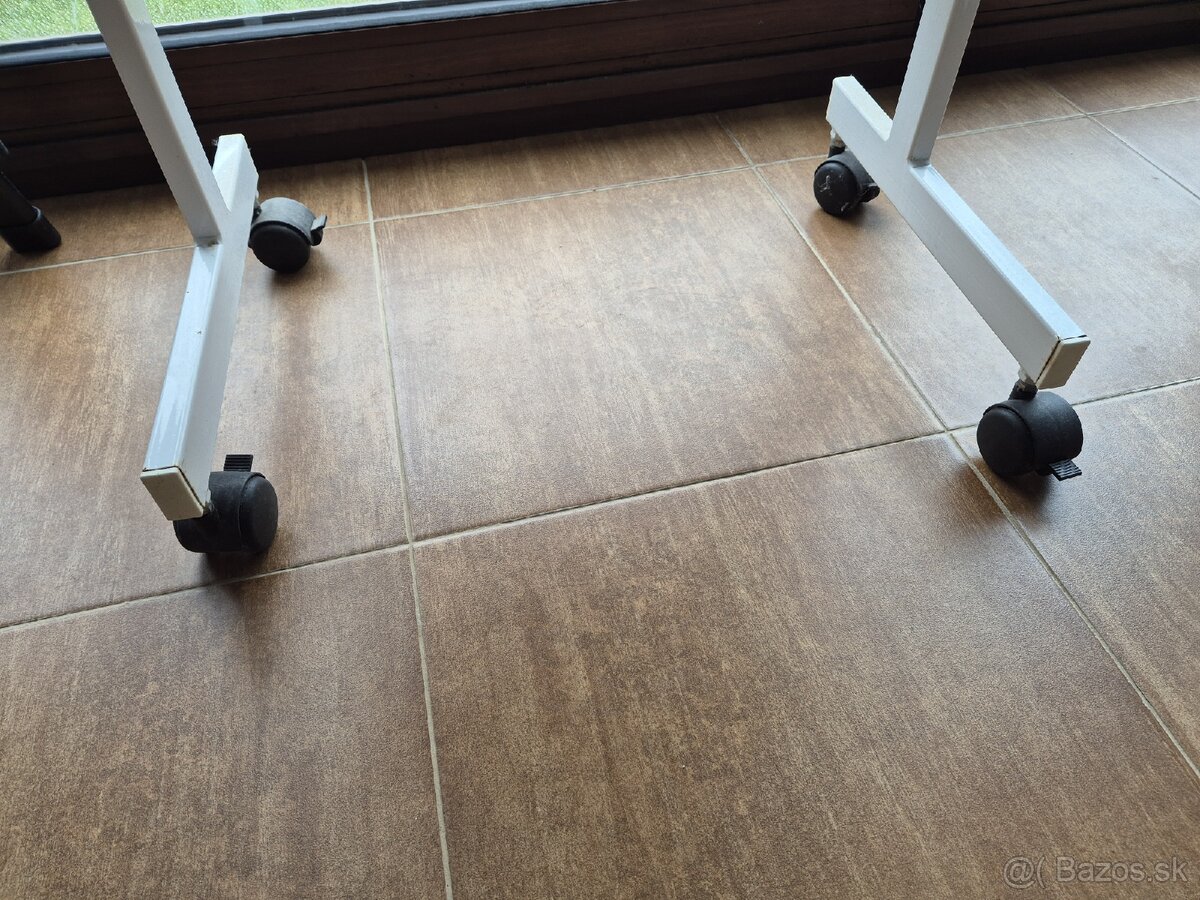 Prirucny stolik plechovy, biely - 3