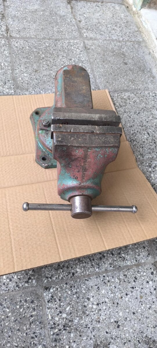 Zverák YORK 125L - 3