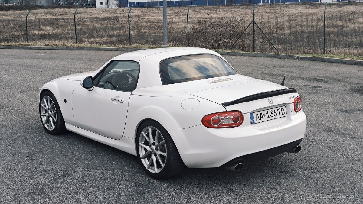 Mazda MX-5 NC 2011 2.0 GT PRHT - 3