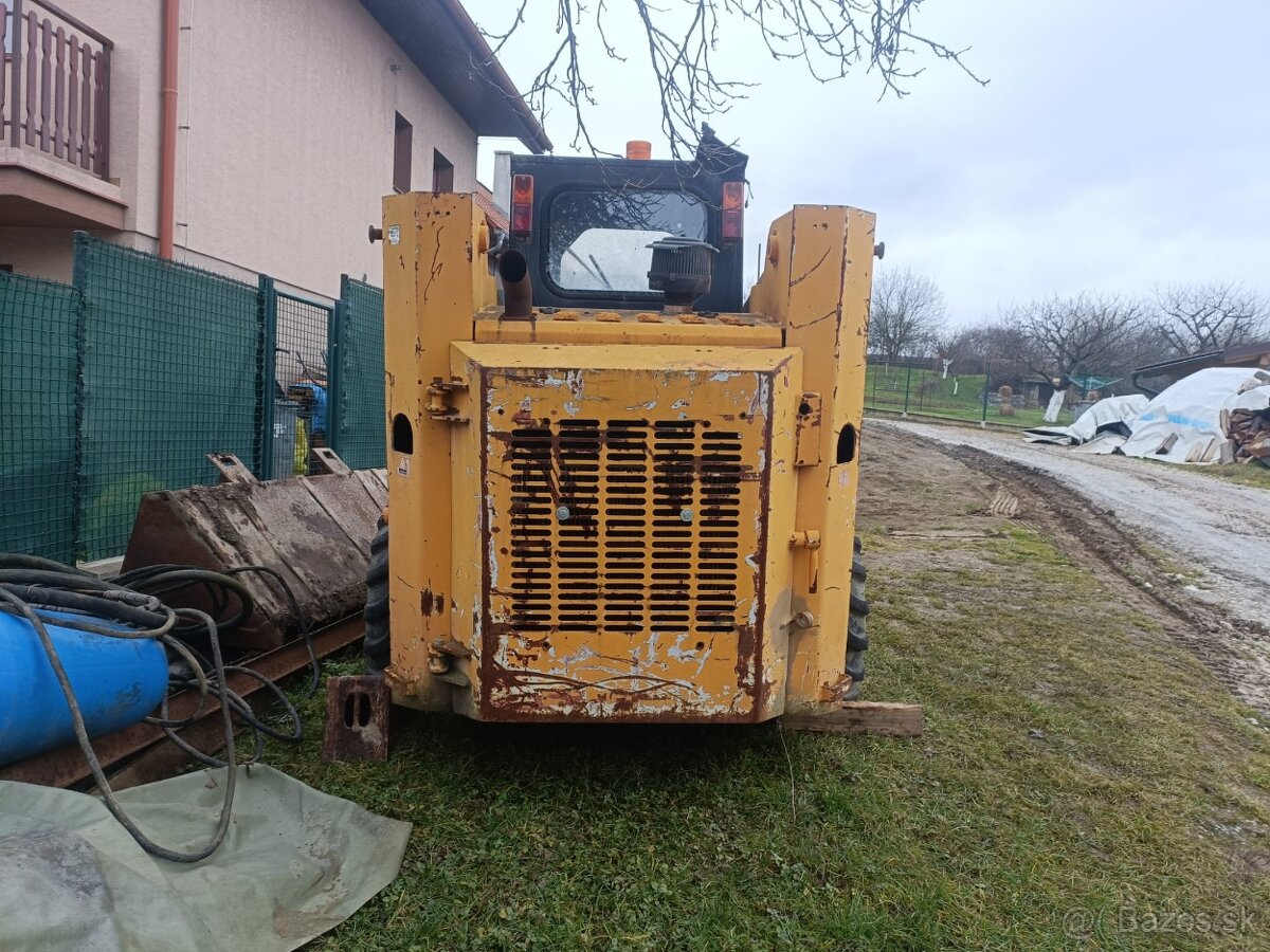 UNC racoon smykovy nakladač - 3