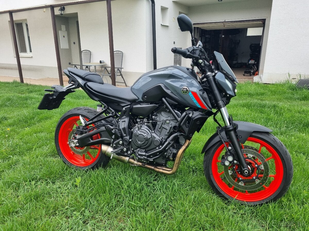 Yamaha mt07 2021 - 3