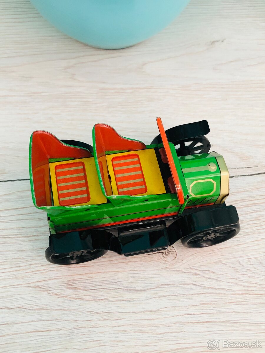 Plechové autíčko T.P.S. - 3