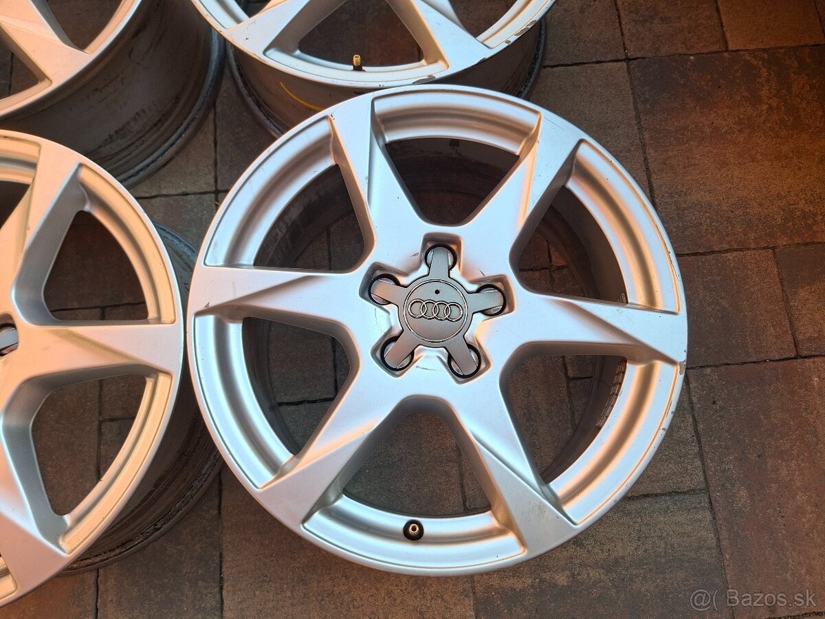 Predám hlinikové disky org. Audi--R17 - - 3