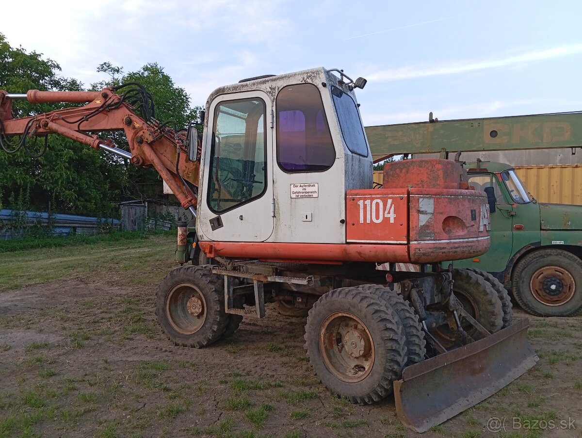Kolesovy Bager ATLAS TEREX 1104 12T s TP - 3