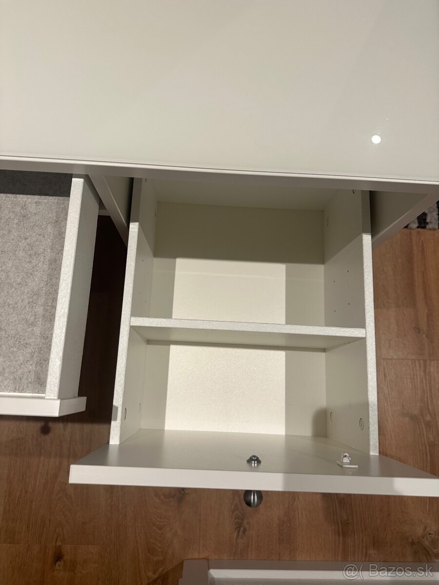 Toaletný stolík - 3