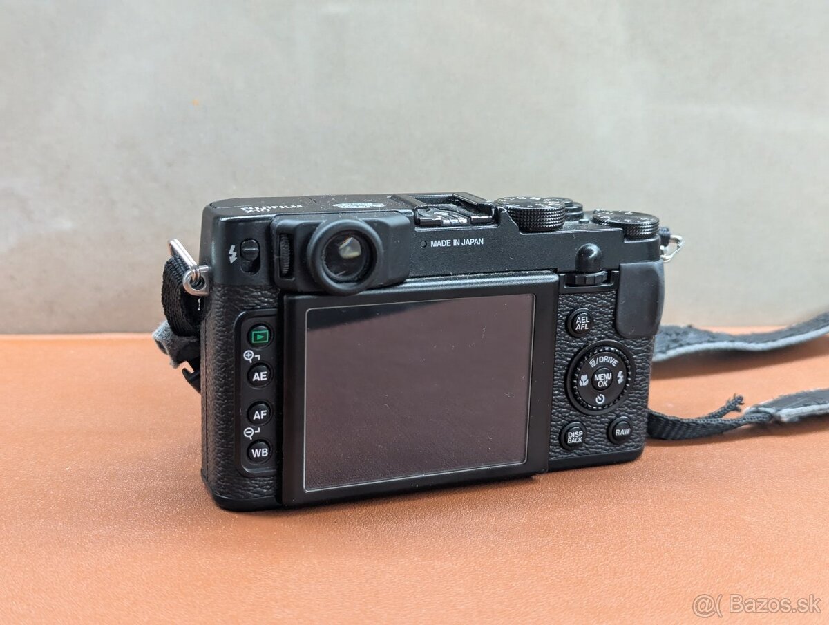 Fujifilm X10 - 3