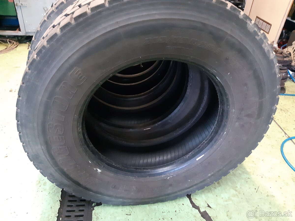 315/70 R22.5 - 3