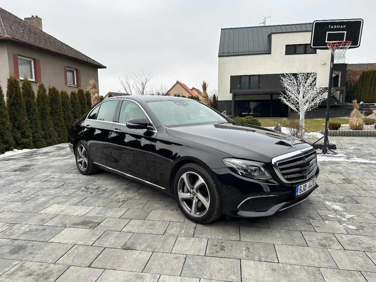 MERCEDES-BENZ E 400 4MATIC AVANTGARDE MĚCHY - 3