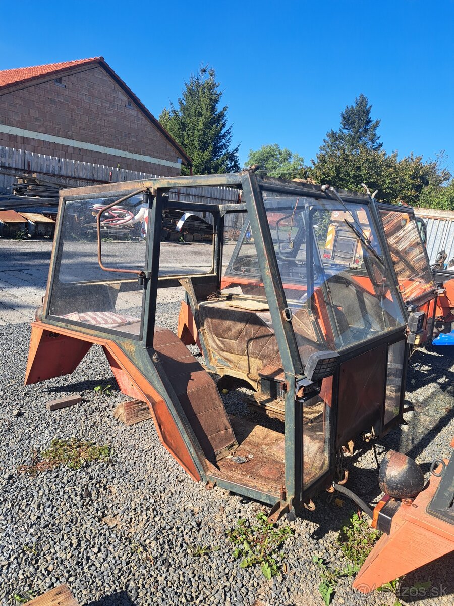Zetor uřI ram kabiny s blatniky - 3