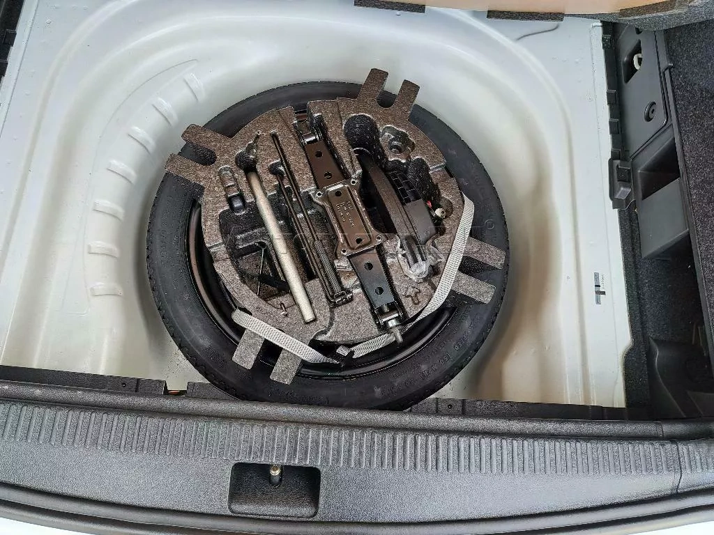 ŠKODA OCTAVIA III COMBI 2.0 TDI DSG 110 kW - 3