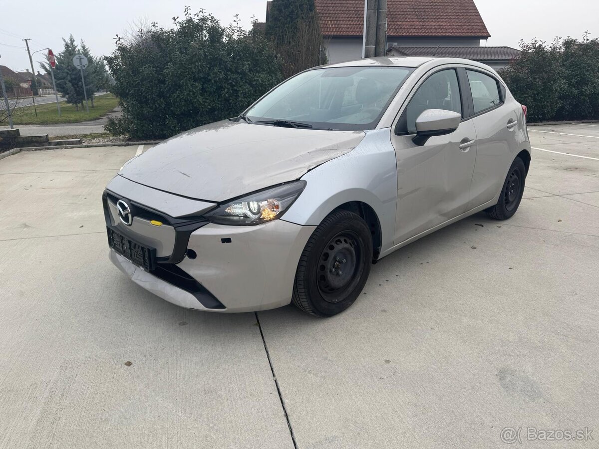 Mazda 2 e-Skyactiv G - 3