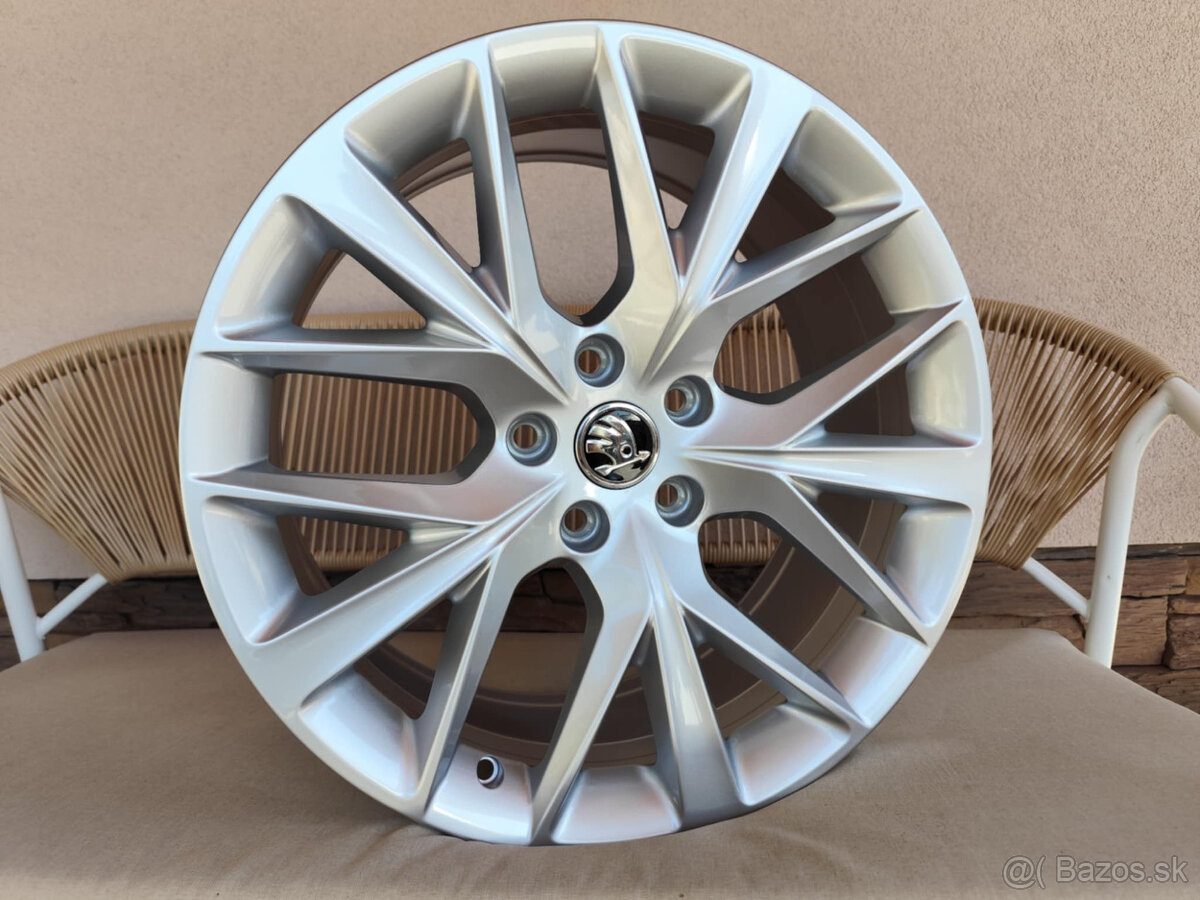 5x112 r18 ET40 x 8J elektróny CUPRA,SEAT,ŠKODA,VW - 3