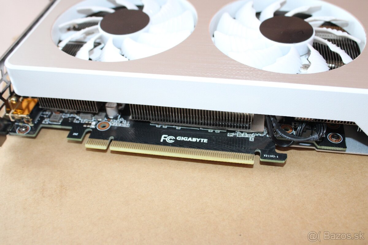 Predám grafickú kartu Gigabute RTX 3060 12 Gb. - 3