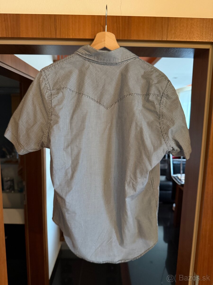 Panska kosela Hollister - 3