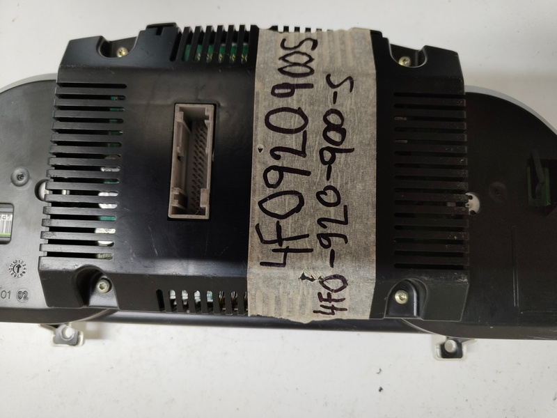 Tachometer 4F0920900S- Audi A6 C6 4F 2006 Line 3.0 TDI 60 - 3