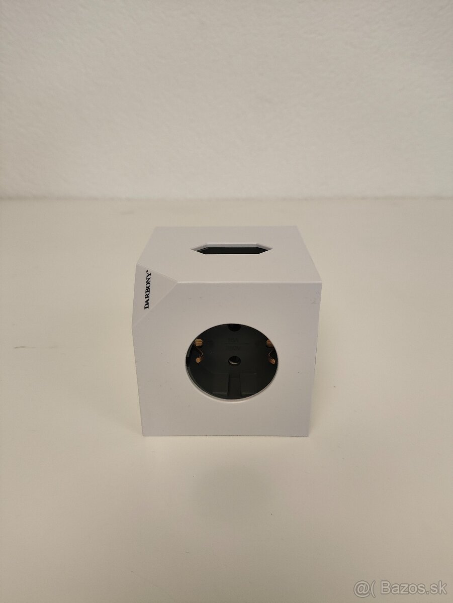 #141 Kocková zásuvka s USB (Cube Socket E19D) - 3