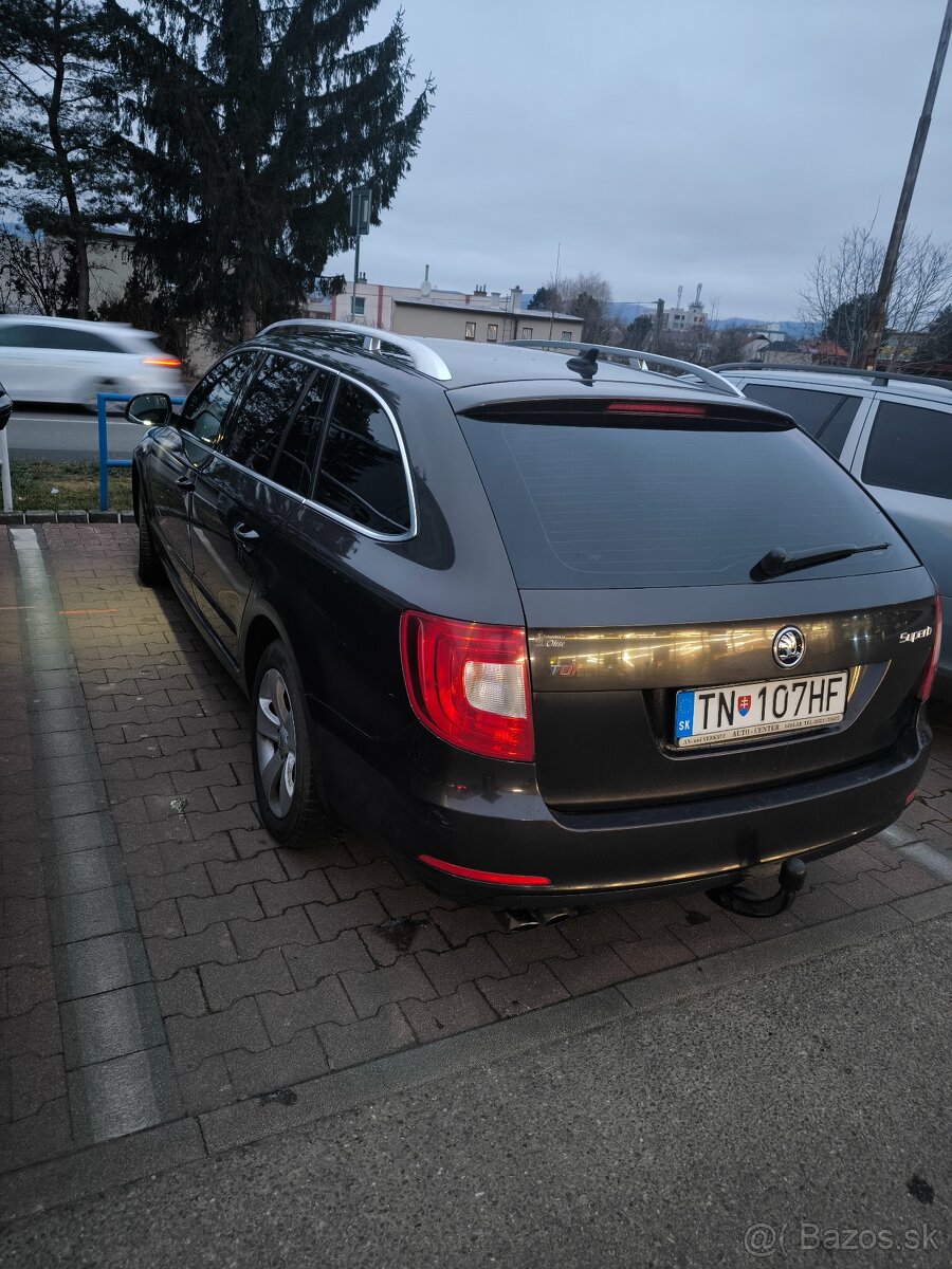 Predam skoda superb 2,2tdi 125kw - 3