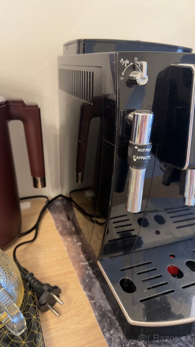Plnoautomaticky kávovar Delonghi - 3
