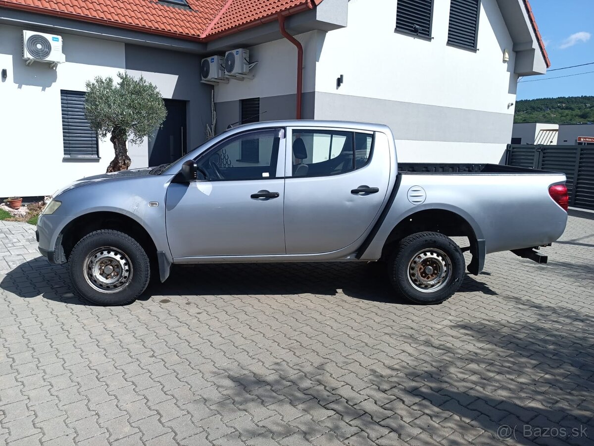 💥 MITSUBISHI L200 2.5 DI-D INVITE WORK 4x4 💥 - 3