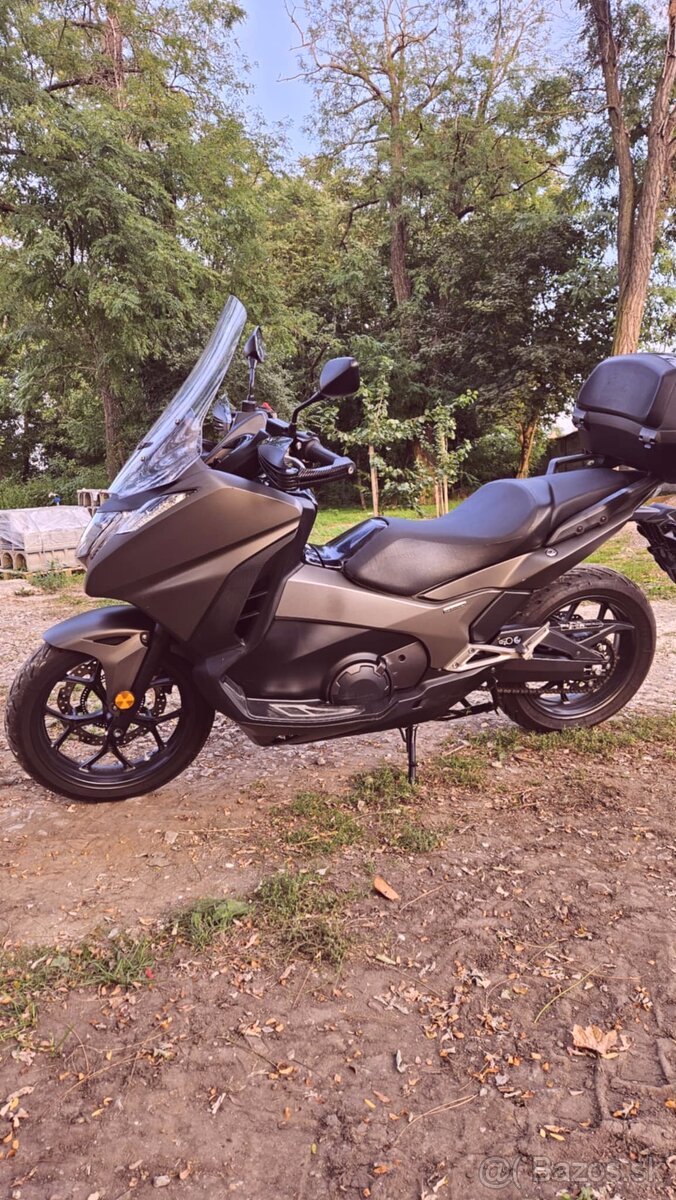 Honda - 3