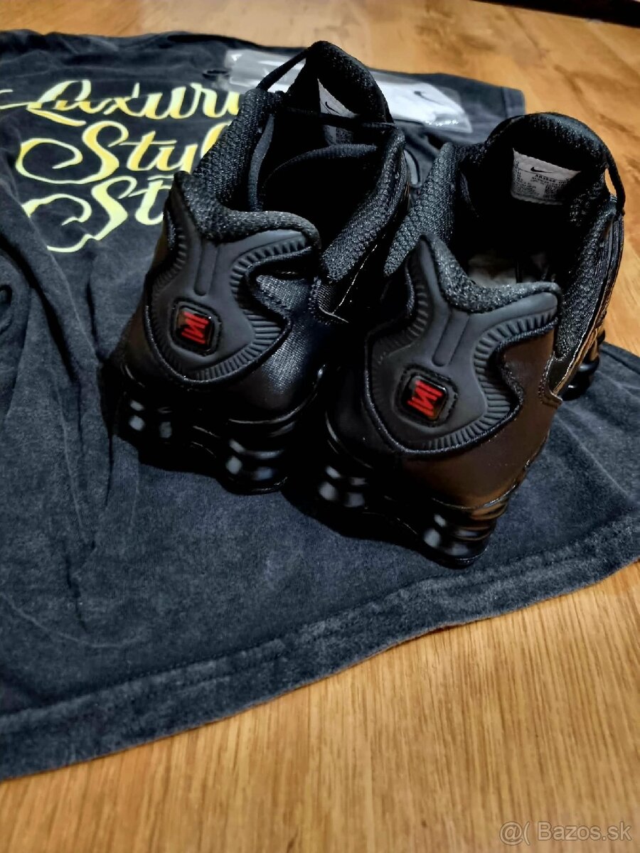 Nike Shox - 3