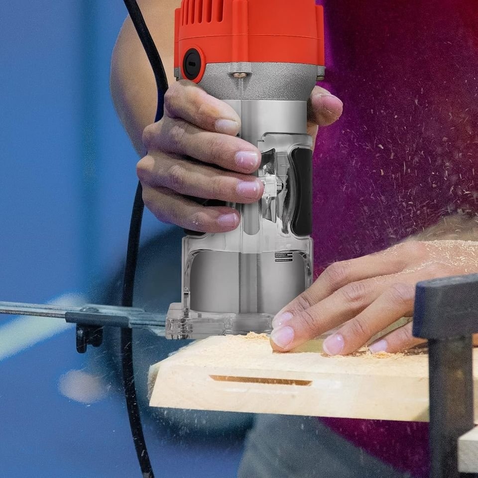 Elektrická ohraňovací frézka 580W - 3